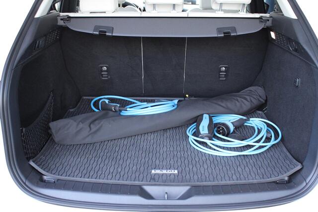 Mazda CX-60 2.5 e-SkyActiv PHEV Takumi | BOSE Audio | Panorama Dak | Adaptive Cruise Control | Full LED | Electrische Achterklep | Camera 360 |