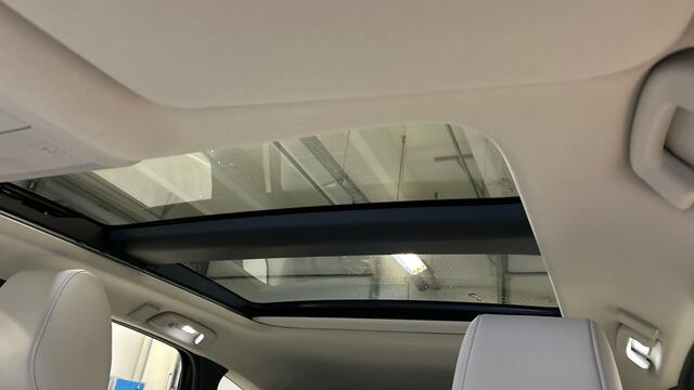 Mazda CX-60 2.5 e-SKYACTIV 327PK PHEV TAKUMI AUT8 | Panoramadak | Stoelkoeling | Adaptive Cruise