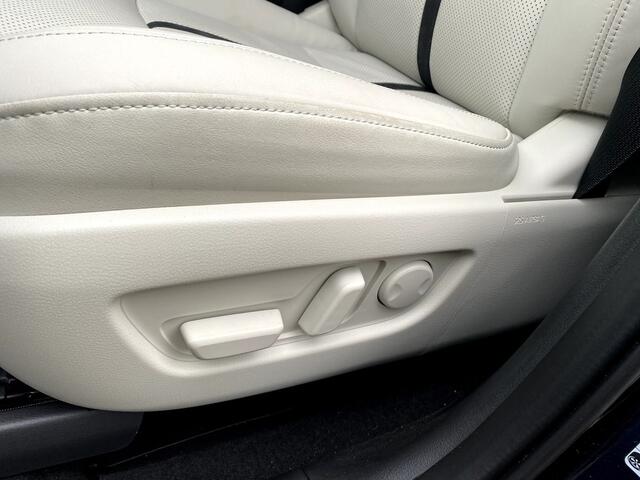 Mazda CX-60 2.5 e-SkyActiv PHEV Takumi Plus Navi|Carplay|Leer|Elektrische a.klep|HUD|Stoel en stuurverwarming|49950