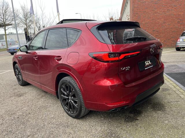 Mazda CX-60 2.5 e-SkyActiv PHEV Homura // LEDER+ELEK. STOELEN // HUD DISPLAY // BOSE // ELEK. KLEP // WEGKLAPBARE TREKHAAK // SCHUIF-KANTELDAK //