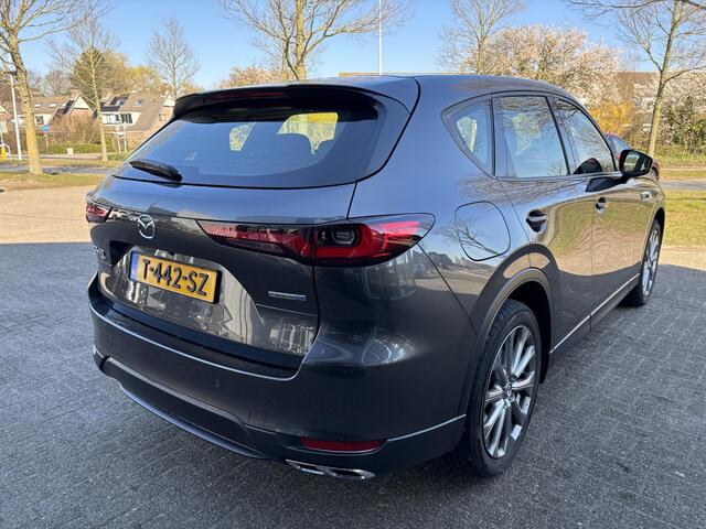 Mazda CX-60 2.5 e-SkyActiv PHEV Exclusive-Line NL-Auto. Dealer Ondh., Trekhaak, Navigatie, Alarm klasse 3, Apple Carplay/ Android Auto, Stoelverwarming, Stuurverwarming, AWD, Plug-in Hybride.