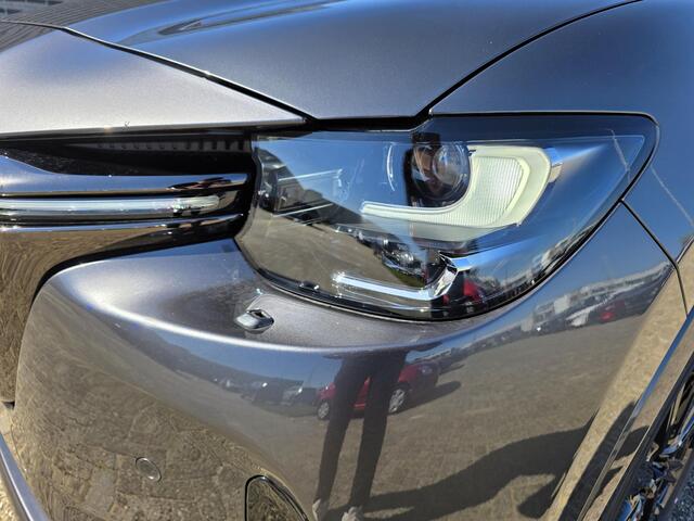 Mazda CX-60 2.5 e-SkyActiv PHEV Homura Plus Apple Carplay Android Auto | Panoramisch schuif kanteldak | Head up display | Bose | 360 camera | Elektrische achterklep | Stoelgeheugen | Stoelkoeling/verwarming | Dodehoeksensoren | Adaptieve led koplampen | Adaptieve cr
