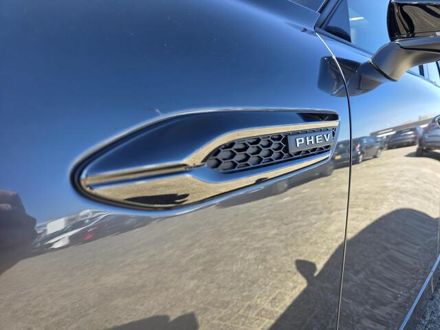 Mazda CX-60 2.5 e-SkyActiv PHEV Homura Plus Apple Carplay Android Auto | Panoramisch schuif kanteldak | Head up display | Bose | 360 camera | Elektrische achterklep | Stoelgeheugen | Stoelkoeling/verwarming | Dodehoeksensoren | Adaptieve led koplampen | Adaptieve cr