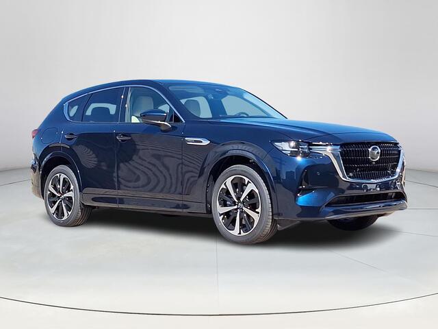 Mazda CX-60 2.5 e-SkyActiv PHEV Takumi Plus Apple Carplay Android Auto | Panoramisch schuif kanteldak | Head up display | Bose | 360 camera | Elektrische achterklep | Stoelgeheugen | Stoelkoeling/verwarming | Dodehoeksensoren | Adaptieve led koplampen | Adaptieve cr