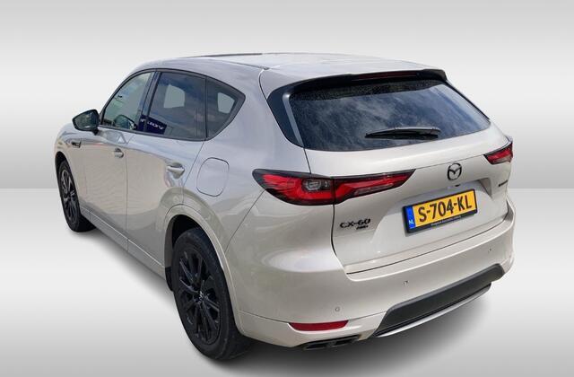 Mazda CX-60 2.5 e-SkyActiv PHEV Homura / Trekhaak / Panoramadak / 360Camera / Head-up / Leder / Keyless / 20'' / Dodehoek / DAB / Navigatie / Stoelverwarming / ACC