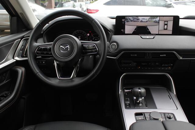 Mazda CX-60 2.5 e-SkyActiv PHEV Homura / Trekhaak / Panoramadak / 360Camera / Head-up / Leder / Keyless / 20'' / Dodehoek / DAB / Navigatie / Stoelverwarming / ACC