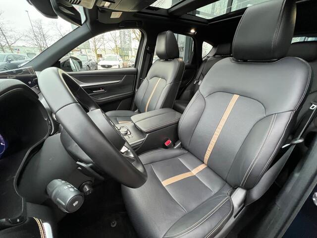 Mazda CX-60 2.5 e-SkyActiv PHEV Homura Plus AUTOMAAT | PLUG-IN HYBRID | MEEST LUXE UITVOERING | PANORAMADAK | 2500kg TREKGEWICHT | AWD | 327pk | 6JR GARANTIE 5/2031 |