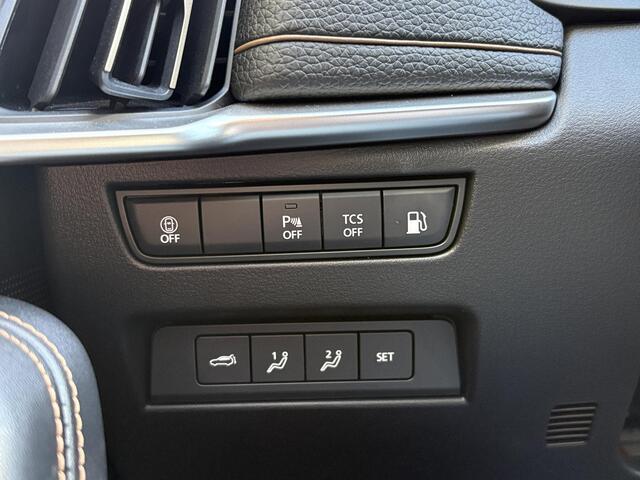 Mazda CX-60 2.5 e-SkyActiv PHEV Homura | Panoramadak | Adaptive Cruise | 360 Camera | Elek. Achterklep | Stoel- Verwarming & Ventilatie | BTW Auto |