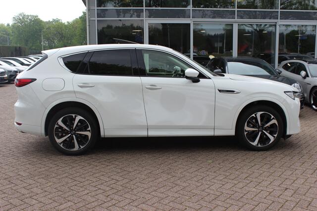 Mazda CX-60 2.5 e-SkyActiv PHEV Takumi / SoH 92,8% / Panoramadak / 360Camera / Head-up / Leder / Keyless / 20'' / Dodehoek / DAB / Navigatie / Stoelverwarming / ACC