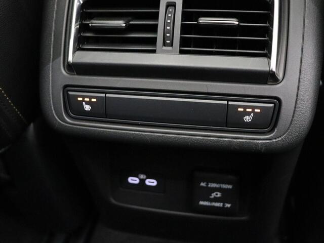 Mazda CX-60 3.3 e-SkyActiv Homura | Trekhaak | Panoramadak | Trekgewicht 2500kg | Stoelverwarming | Stoelventilatie | Bose Audio |