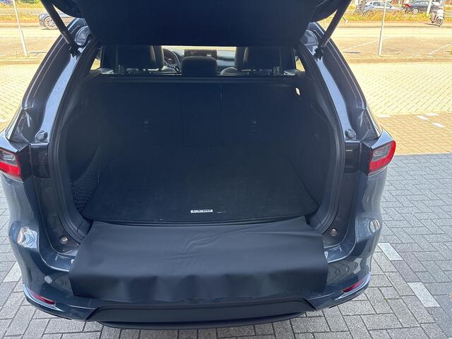 Mazda CX-60 2.5 e-SkyActiv PHEV Homura Plus Model 2026 / Elek Trekhaak / Demo / BTW