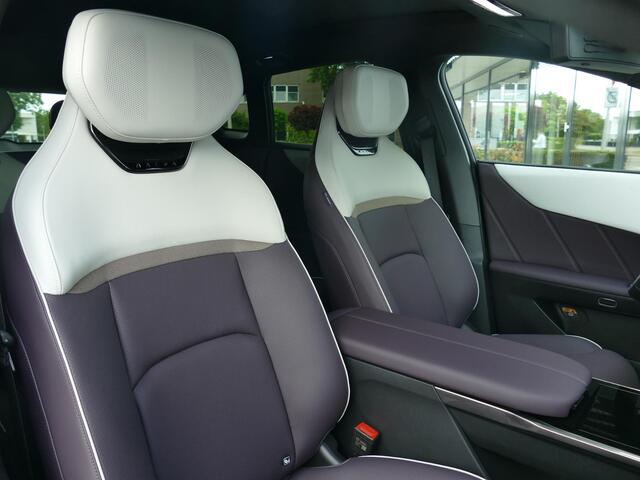 Mazda CX-6e Takumi Plus 78 kWh | Voorraad | Gratis trekhaak twv ¤1695,- l