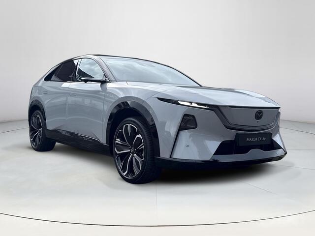 Mazda CX-6e Takumi Plus 78 kWh | NU LEVERBAAR | Digitale Zijspiegels | 21" Velgen | Panorama Dak | Digitale Binnenspiegel | Stoelverwarming/Verkoeling 1e & 2e Zitrij | Stuurverwarming |