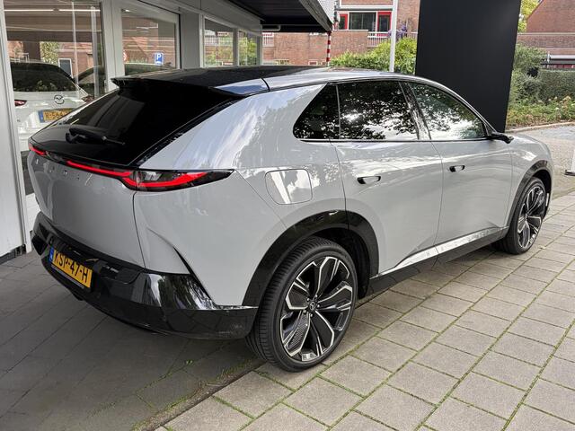 Mazda CX-6e Takumi Plus 78 kWh *DEMO* Full options