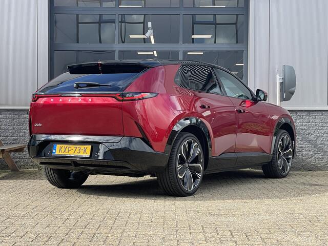 Mazda CX-6e Takumi 78 kWh | PANORAMADAK | STOELVENTILATIE+VERWARMING | 360 CAMERA |