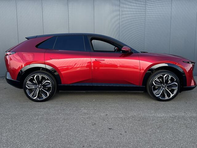 Mazda CX-6e Takumi 78 kWh / Gratis trekhaak t.w.v. €1695,- / Nieuw op voorraad – foto 2