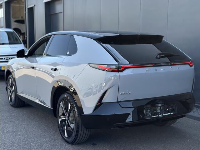 Mazda CX-6e Takumi Business Edition 78kWh / Gratis trekhaak t.w.v. €1695,- / Warm Beige interieur – foto 6