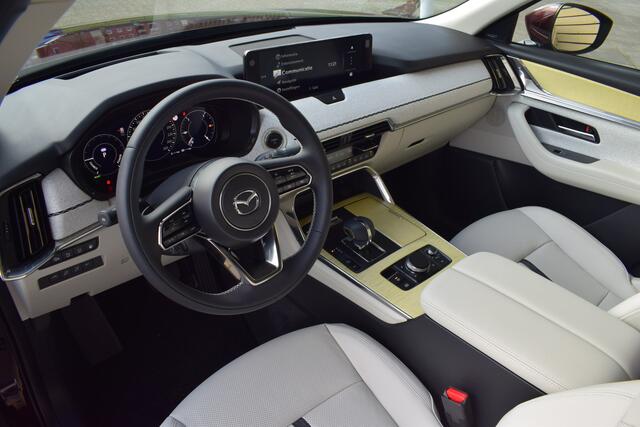 Mazda CX-80 2.5 e-SkyActiv PHEV Takumi Plus - Captain Seats - ¤ 4.000,- Introductiekorting