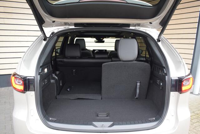 Mazda CX-80 2.5 e-SkyActiv PHEV Homura Plus - Diverse kleuren uit voorraad leverbaar met ¤ 4.000,- introductiekorting!