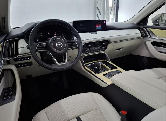 Mazda CX-80 2.5 e-SkyActiv PHEV Takumi Plus 6p. Panoramadak / Leer / 360 Camera