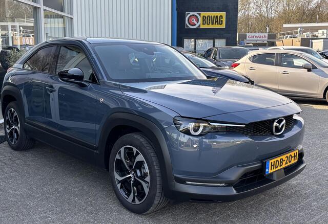Mazda MX-30 e-SkyActiv R-EV 170 Advantage Apple Carplay/ Android Auto, Navigatie, Parkeerhulp V+A, Achteruitrij-camera, Cruise Controle Add., Bestuurderstoel Memory.