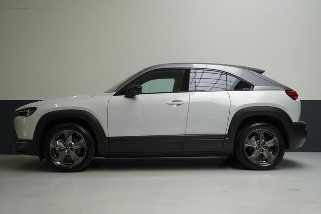 Mazda MX-30 e-SkyActiv 145 First Edition 36 kWh | Head-Up | Navigatie | Memory | Stoelverwarming |