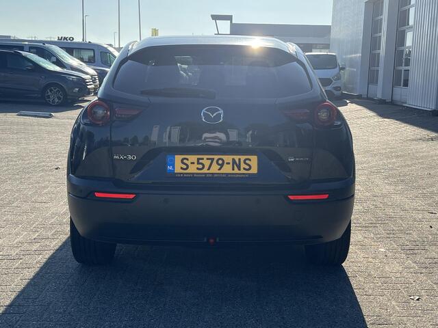 Mazda MX-30 e-SkyActiv 145 Luxury 36 kWh | Cruise control | head up display
