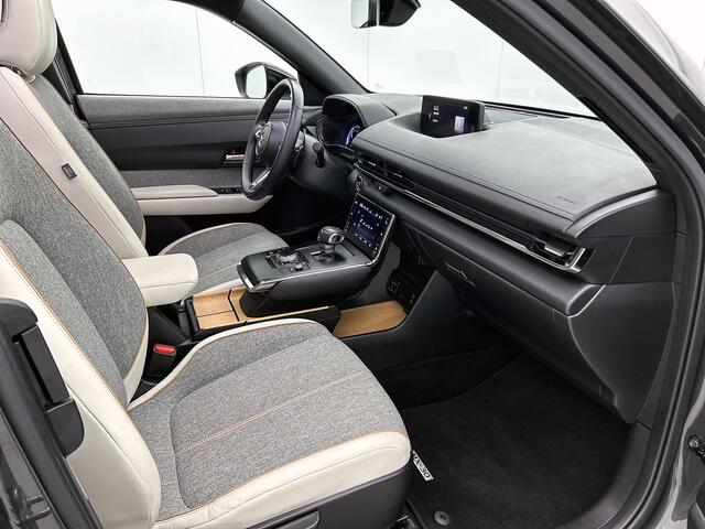 Mazda MX-30 e-SkyActiv 145 Luxury 36 kWh | Zonnedak | 360 Cameras |