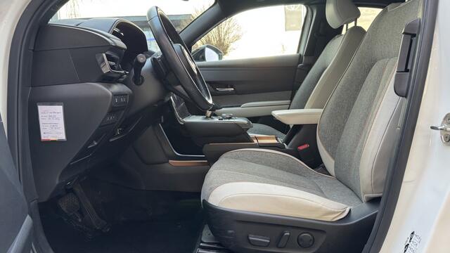 Mazda MX-30 e-SkyActiv 145 Comf. | HUD | Camera | Navi