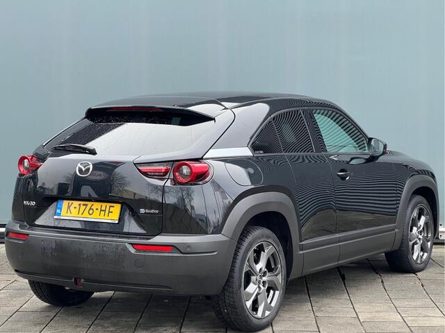 Mazda MX-30 BWJ 12-2020 | e-SkyActiv 145 First Edition 36 kWh | LEDER/STOF | STOELVERW | NAVI | CAMERA | CARPLAY |
