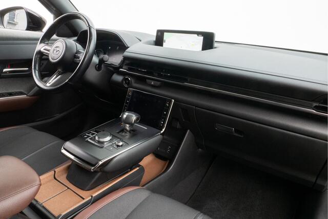Mazda MX-30 e-SkyActiv 145 Luxury 36 kWh Schuifdak/ Bose/ Stoel-stuurverwarming/ Dab/ Camera/ Carplay/ Navigatie/ Head-up/ Blindspot