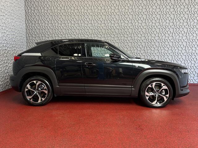 Mazda MX-30 E-SKYACTIV R-EV PHEV 170 PK ELEK.STOEL H.U.D. CAMERA LED PLUG IN HYBRID phev plugin