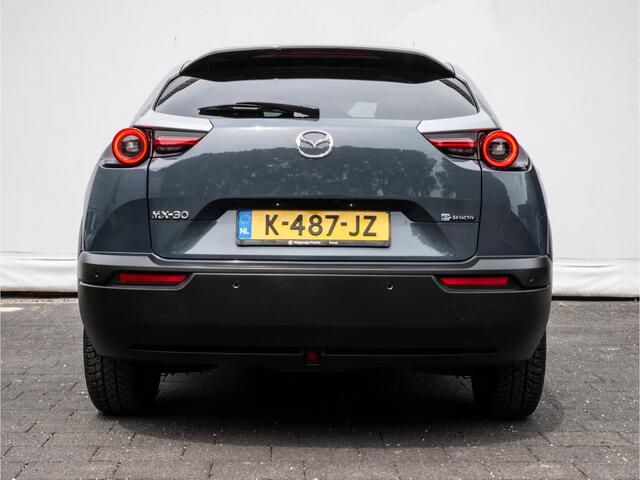 Mazda MX-30 e-SkyActiv 145 First Edition 36 kWh SOH 91% Head up/ Memory/ Blindspot/ Carplay/ Navigatie/ Stoelverwarming