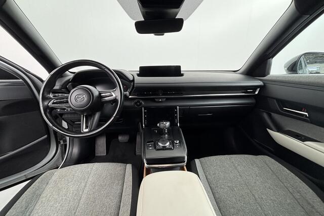 Mazda MX-30 E-SKYACTIV 145 COMFORT 36 KWH SOH 93% | Navi | Stoel/stuurverwarming | Snellader