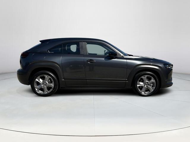 Mazda MX-30 e-SkyActiv 145 36 kWh | Achteruitrijcamera | Climate Control | Stoelverwarming | Applecarplay en Android Auto | Dodehoeksensoren | Volledige LED koplampen | Adaptieve cruisecontrol |