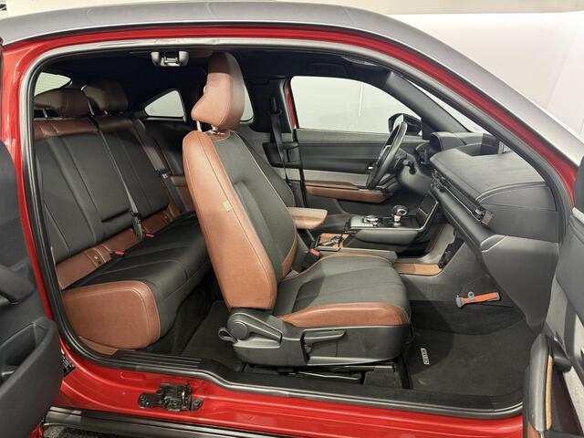 Mazda MX-30 e-SkyActiv 145 Luxury 36 kWh / NL auto / Bose / Schuifdak / Keyless / Voll. historie / 94% SOH