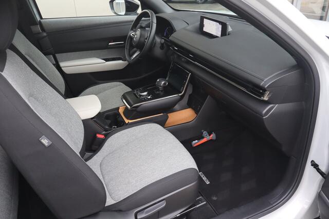 Mazda MX-30 e-SkyActiv 145 36 kWh - NL Auto!! Head Up I Adap Cruise I Dode Hoek