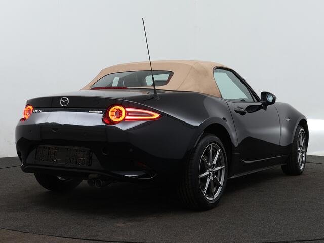 Mazda MX-5 1.5 SKYACTIV-G 132 6MT RWD Kazari