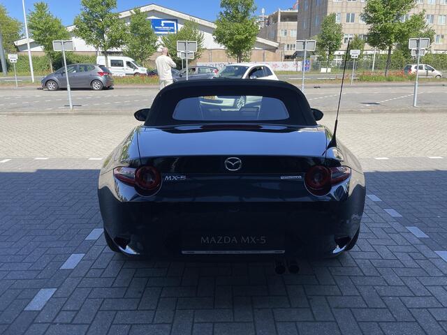 Mazda MX-5 1.5 SkyActiv-G 132 Exclusive-Line Haagstad Netto Deal van: ¤48.990,- voor: ¤38.990,- ¤10.000,- korting