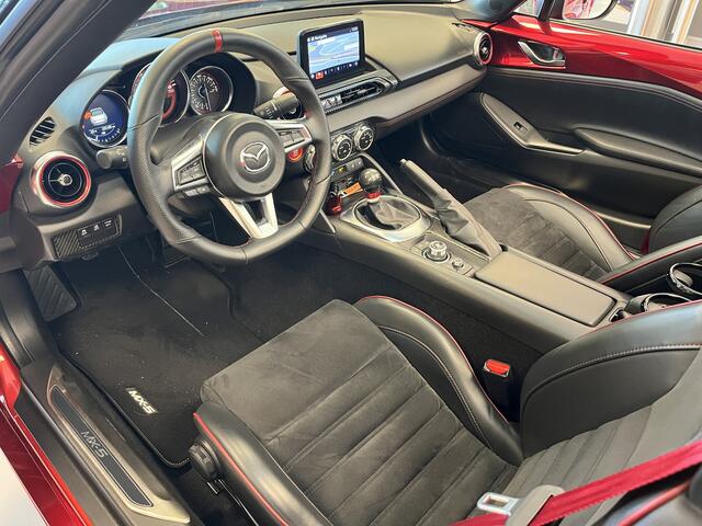 Mazda MX-5 ND Roadster 2.0 SkyActiv-G 184PK Cup Edition GT-M Bose Recaro Leder PDC Camera Apple CarPlay
