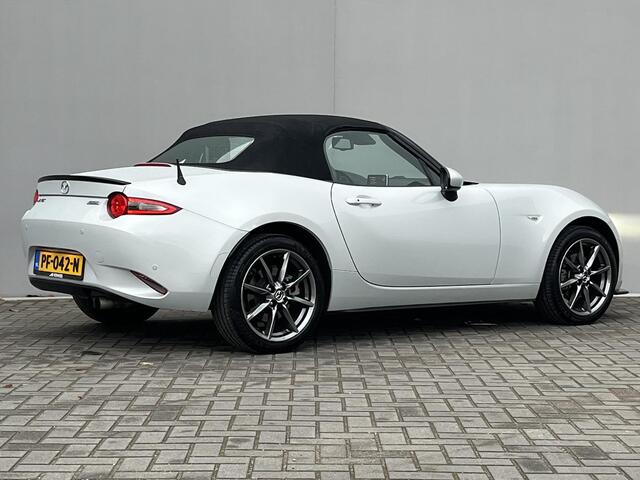 Mazda MX-5 2.0 SkyActiv-G 160 GT-M / Goed onderhouden / Cabriodak / Apple Carplay & Android Auto / Keyless Entry & Start / Navigatie full map / Verwarmde Stoelen / Lederen Bekleding / Cruise- en Climate Control