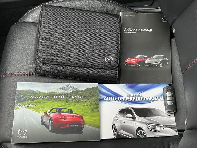 Mazda MX-5 2.0 SkyActiv-G 160 GT-M / Goed onderhouden / Cabriodak / Apple Carplay & Android Auto / Keyless Entry & Start / Navigatie full map / Verwarmde Stoelen / Lederen Bekleding / Cruise- en Climate Control