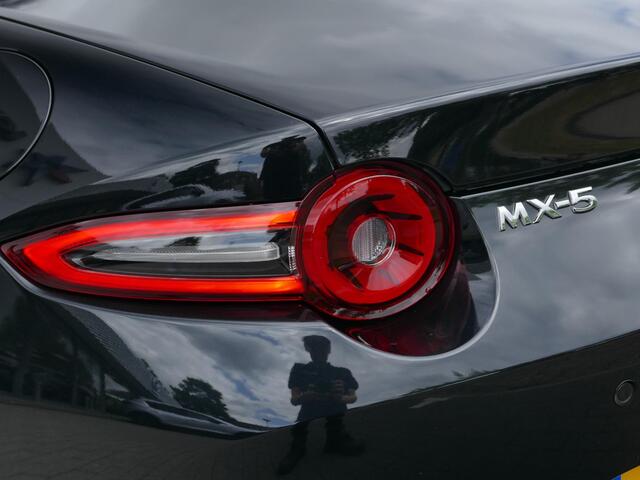 Mazda MX-5 1.5 SkyActiv-G 132 Kazari |