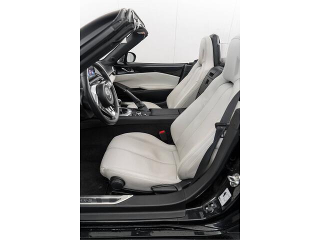 Mazda MX-5 2.0 SkyActiv-G 184 Signature Stoelkoeling Navi Camera 184PK!