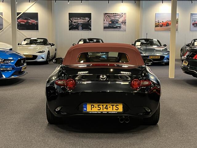 Mazda MX-5 ND Roadster 1.5 SkyActiv-G 131PK Sakura Limited Bose Leder PDC