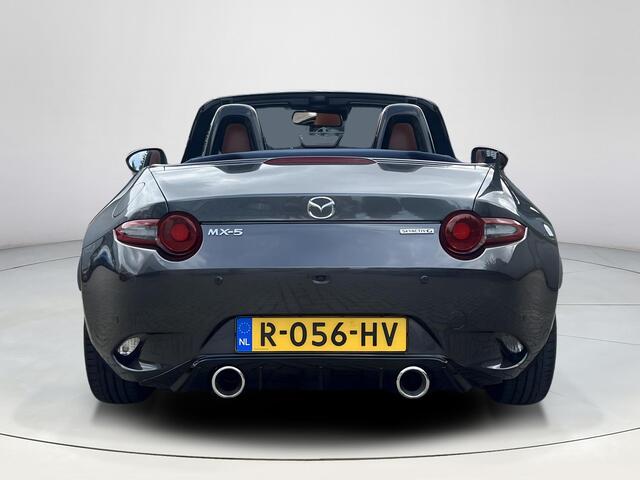 Mazda MX-5 2.0 SkyActiv-G 184 Luxury | Cruise Control | Apple Carplay / Android Auto | Navigatie Systeem | BOSE Premium Audio | Stoel Verwarming | Sportuitlaat | LED-Verlichting | 17 Inch Velgen |