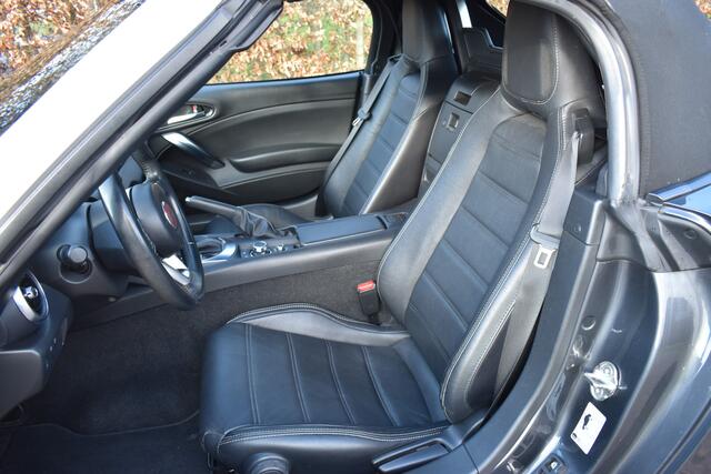 Mazda MX-5 1.4 MultiAir Turbo Lusso AUT. LEER 60DKM NIEUWSTAAT!