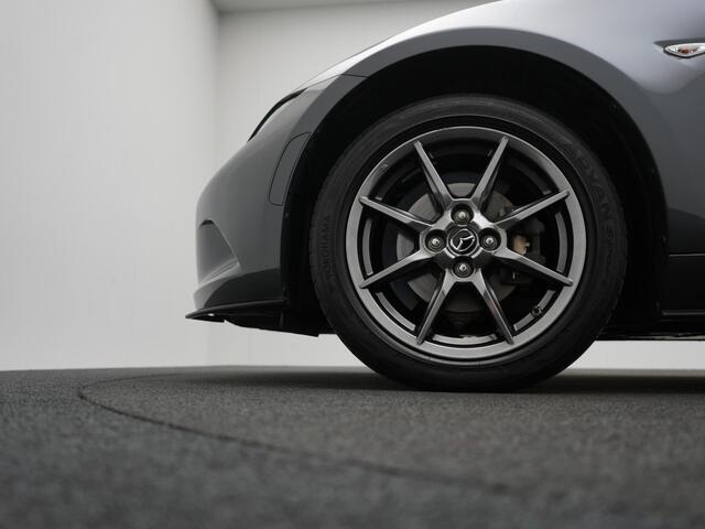 Mazda MX-5 Roadster 1.5 SkyActiv-G Chairo met Apple CarPlay : dealer onderhouden