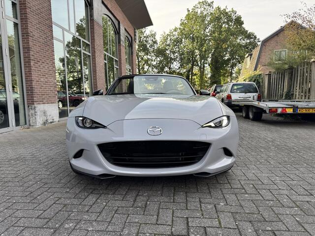 Mazda MX-5 136 pk Yakudo, sportonderstel. Aero Grey, Alcantara – foto 8