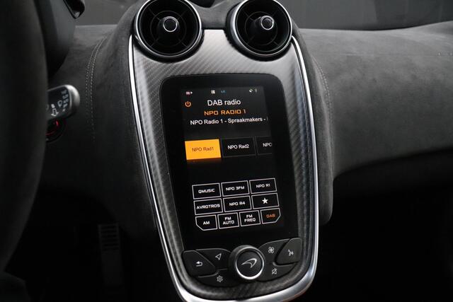 Mclaren 620R 620R 3.8 V8 | R-PACK | ROOFSCOOP | LIFT | BOWERS & WILKINS | FIRST OWNER |